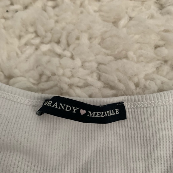 White quarter bottom up t shirt - Picture 3 of 4